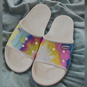 CROCS slides